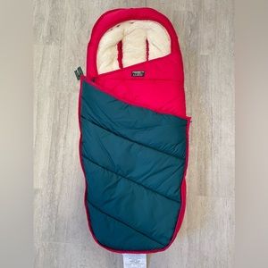 L.L.Bean Adventure Snow Bunting Hollyberry/Spruce